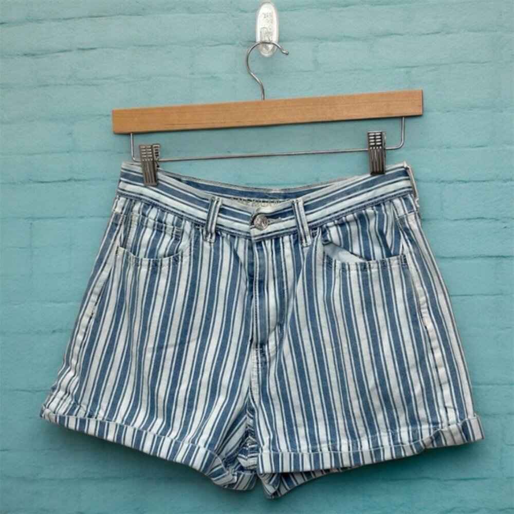American‎ Eagle Women's Blue Striped Denim Shorts Size 4 Mom Style Cuffed Hem
